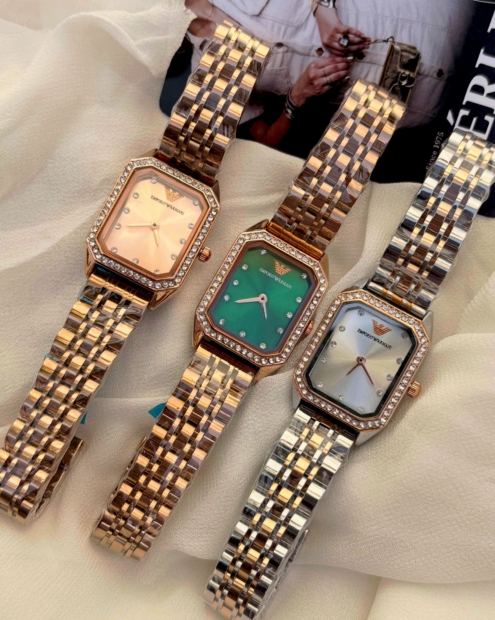 Perle Armani -001 women’s watch