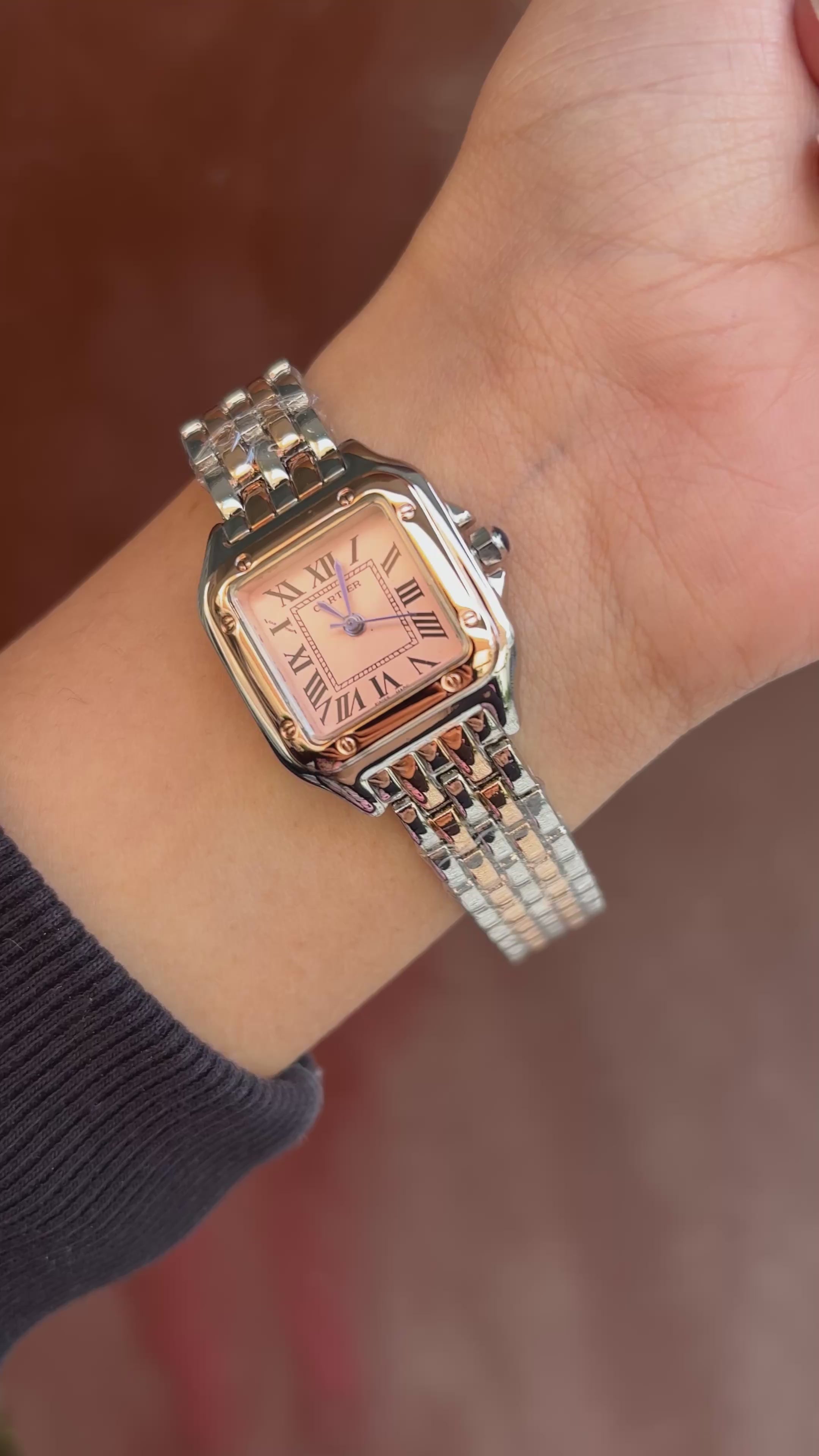 Square dial watch -002