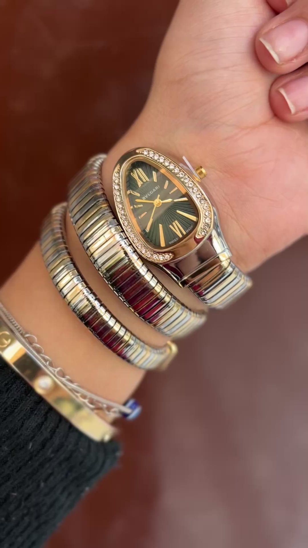 Premium Trending Spiral Watch